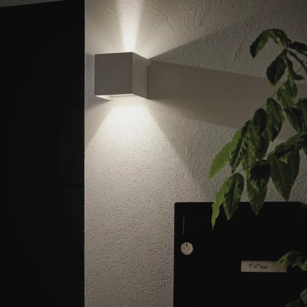 Adjustable Up-Down Cube Wall Light 12