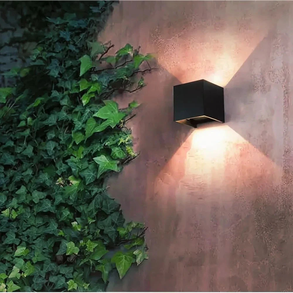 Adjustable Up-Down Cube Wall Light 15