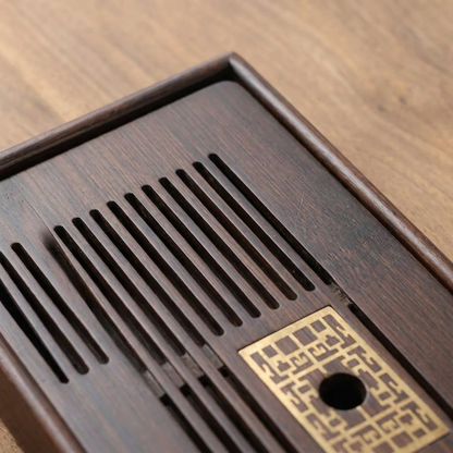 Elegant Bamboo Tea Tray with Fast-Draining Design - detail